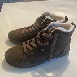 Cariuma Brown Faux-Sherpa High-Top Ankle Boots